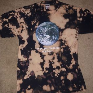 Bleech died -earth shirt